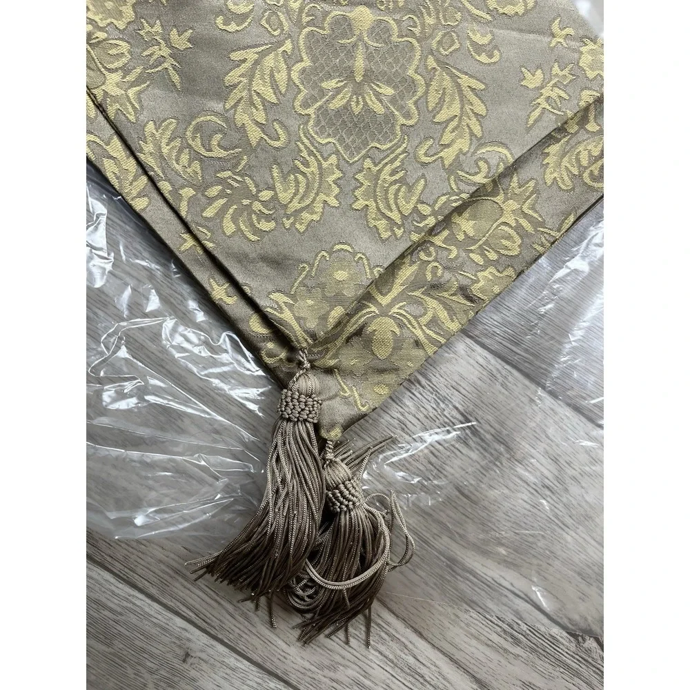 WATERFORD LINENS Wiltshire 16